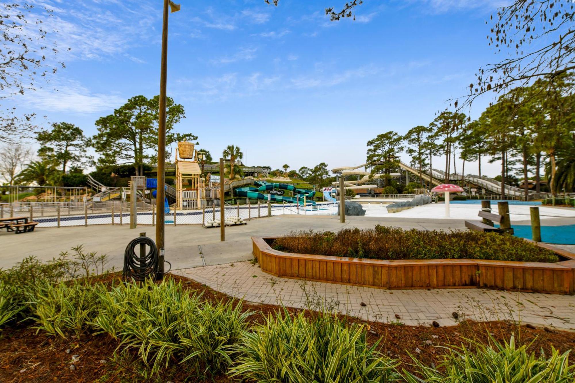 Commodore Resort #707 By Book That Condo Panama City Beach Exterior photo